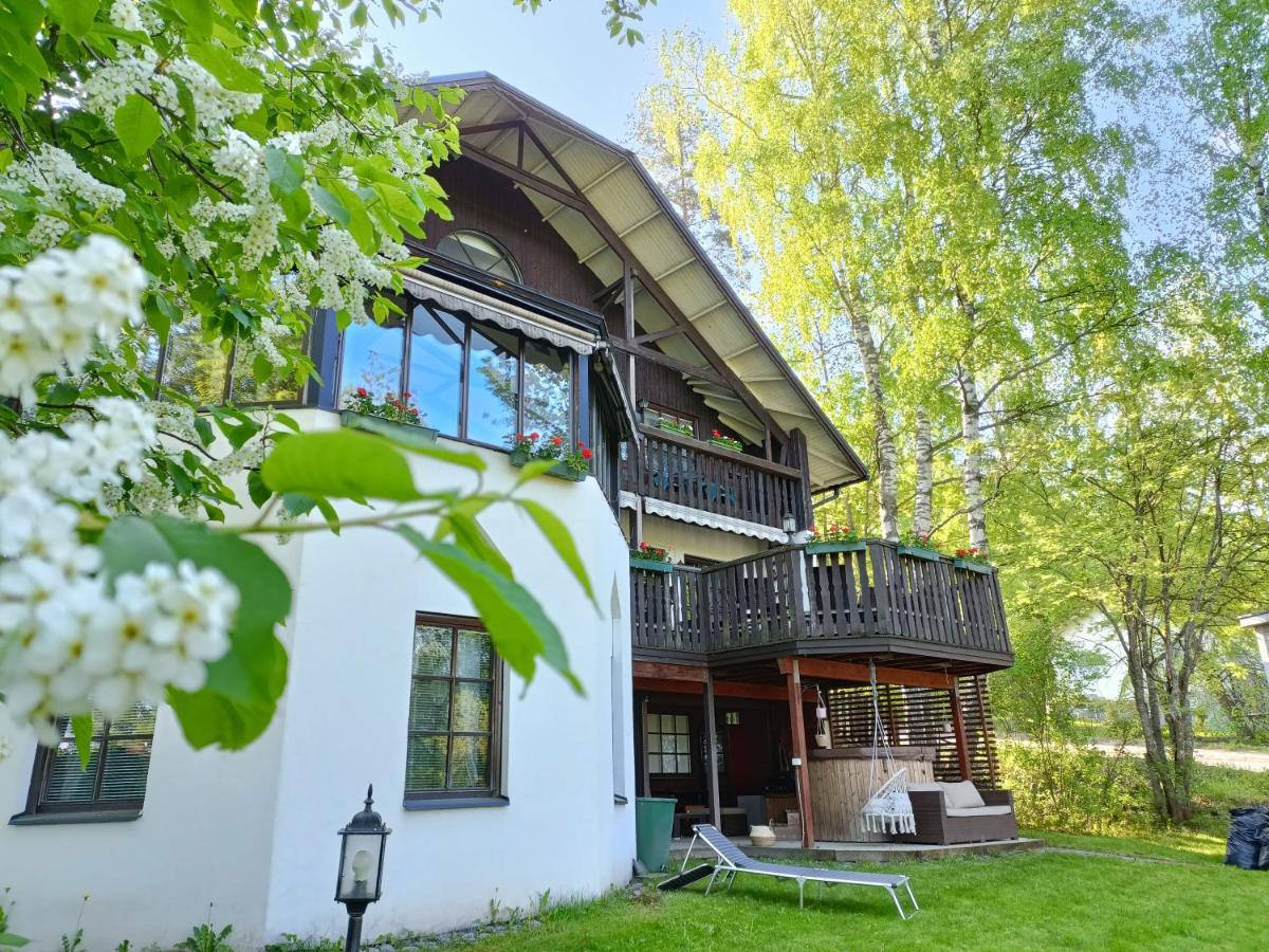 Cronin'S Guesthouse Bed & Breakfast Heinola Eksteriør billede